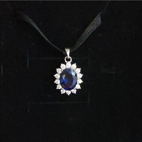 Host Pick 🥳2.6 Carat Swiss Sapphire Sterling Silver Necklace - Picture 6 of 11